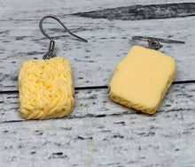 Load image into Gallery viewer, Cute Noodle Earrings
